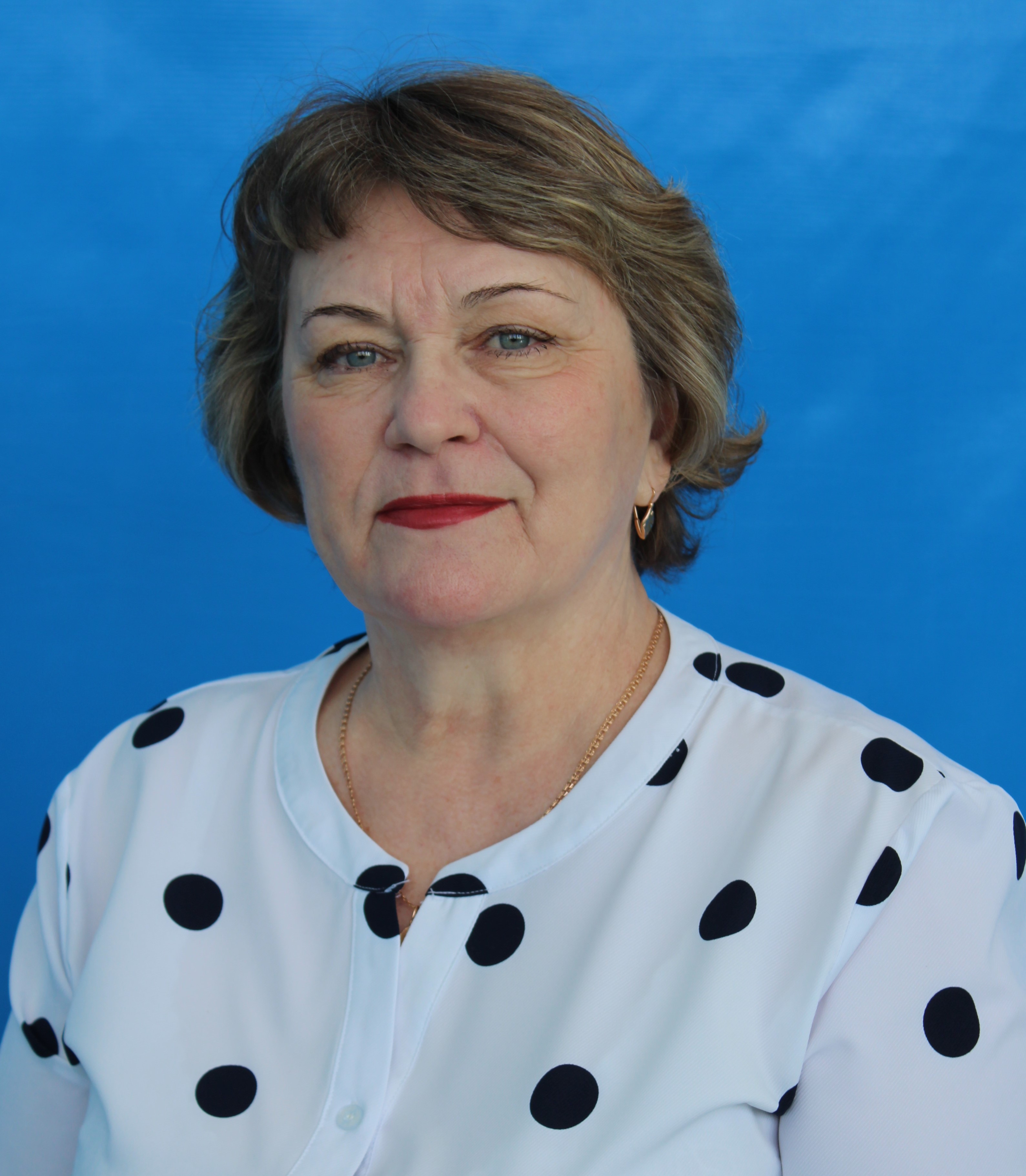 Дюлина Валентина Васильевна.